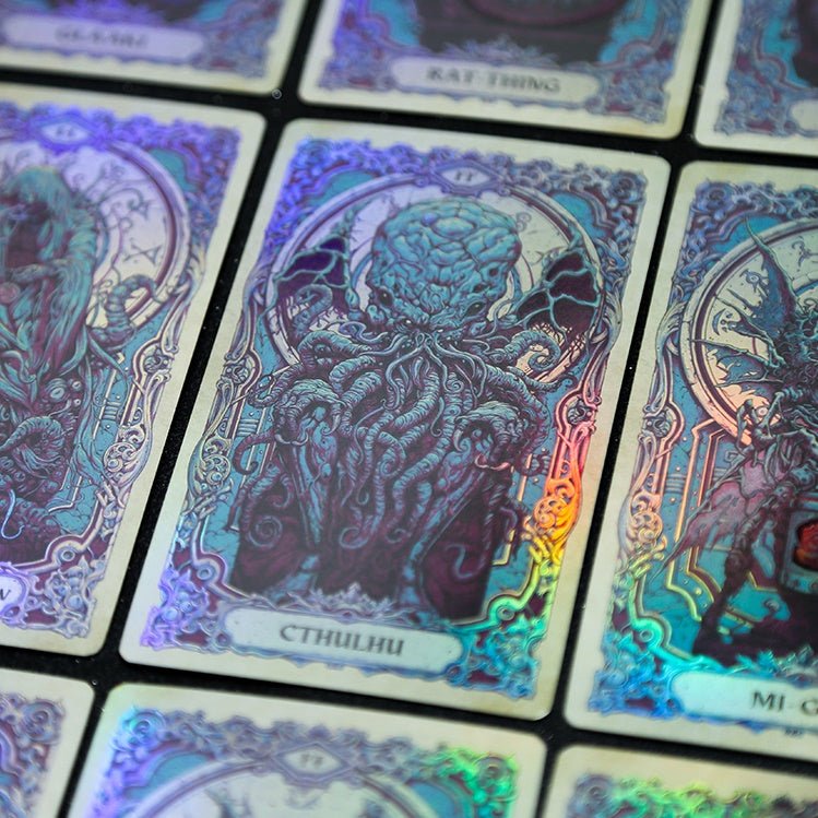 Cthulhu Mythos Tarot Cards：Gaze of the Pantheon